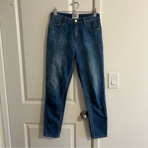 Sezane Jeans, 26